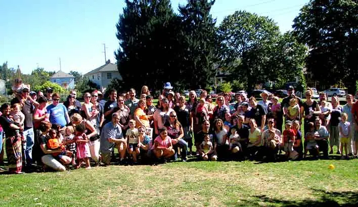 Make lasting connections with other adoptive families through groups